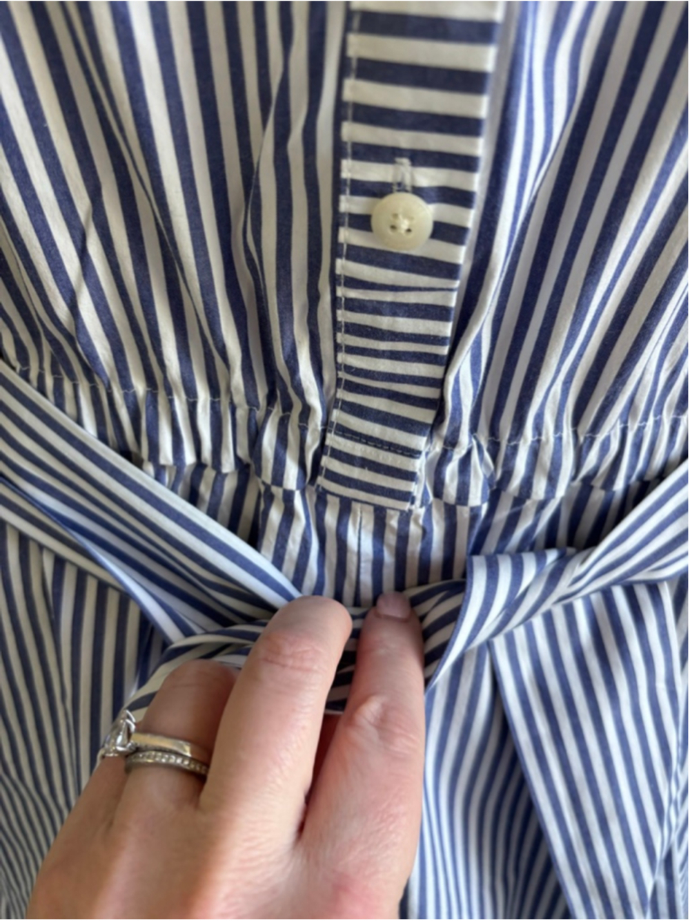 EUC Vineyard Vines Sarah Striped Romper in Ocean Reef | Sz 8 - Picture 6 of 12